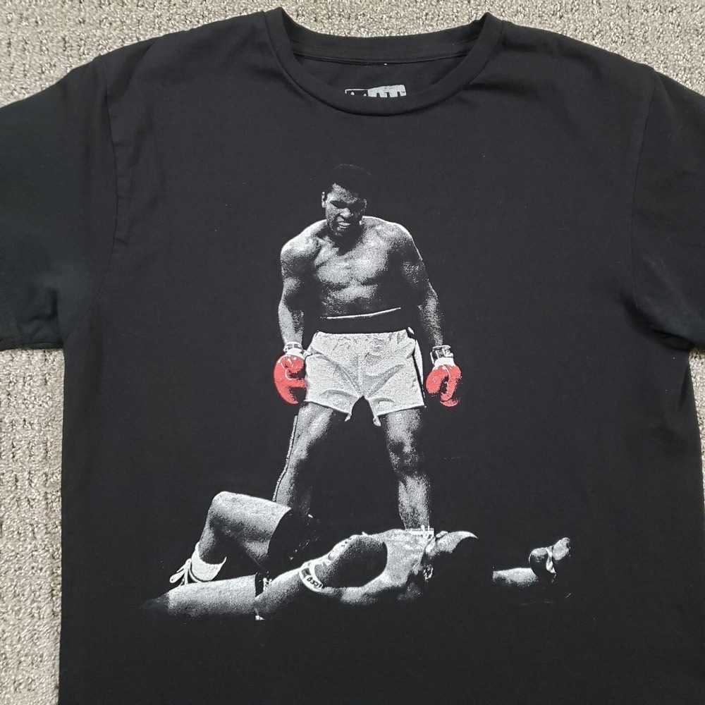 Muhammad Ali T-Shirt Mens M Black Boxing Knock Out Cassius Clay - Picture 2 of 11